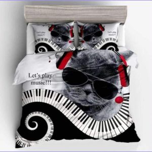 Pianist cat duvet cover