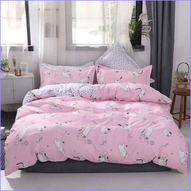 Kawaii Cats Duvet Cover in Folie