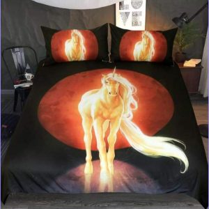 Red moon hitch duvet cover