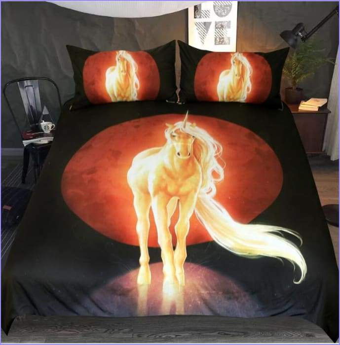 Red moon hitch duvet cover