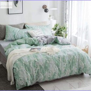 Green foliage duvet cover