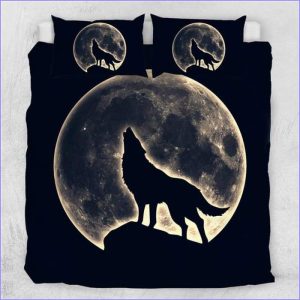 Wolf Garou and Moon duvet cover