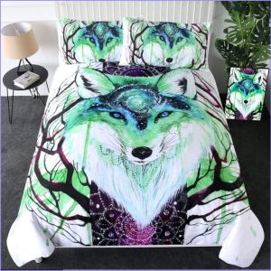 Green Spirit Wolf duvet cover