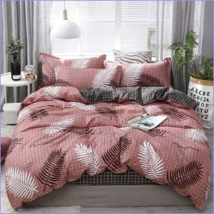 Pink quilt cover palm