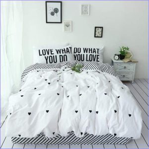 Scandinavian Duvet Cover - Hearts
