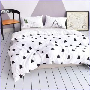 Scandinavian duvet cover - snowy mount