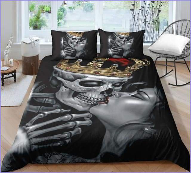 Skeleton duvet cover and his queen